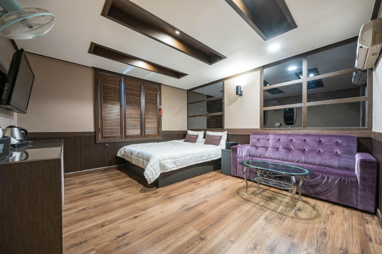 Mu Hotel Sasang Bagian luar foto