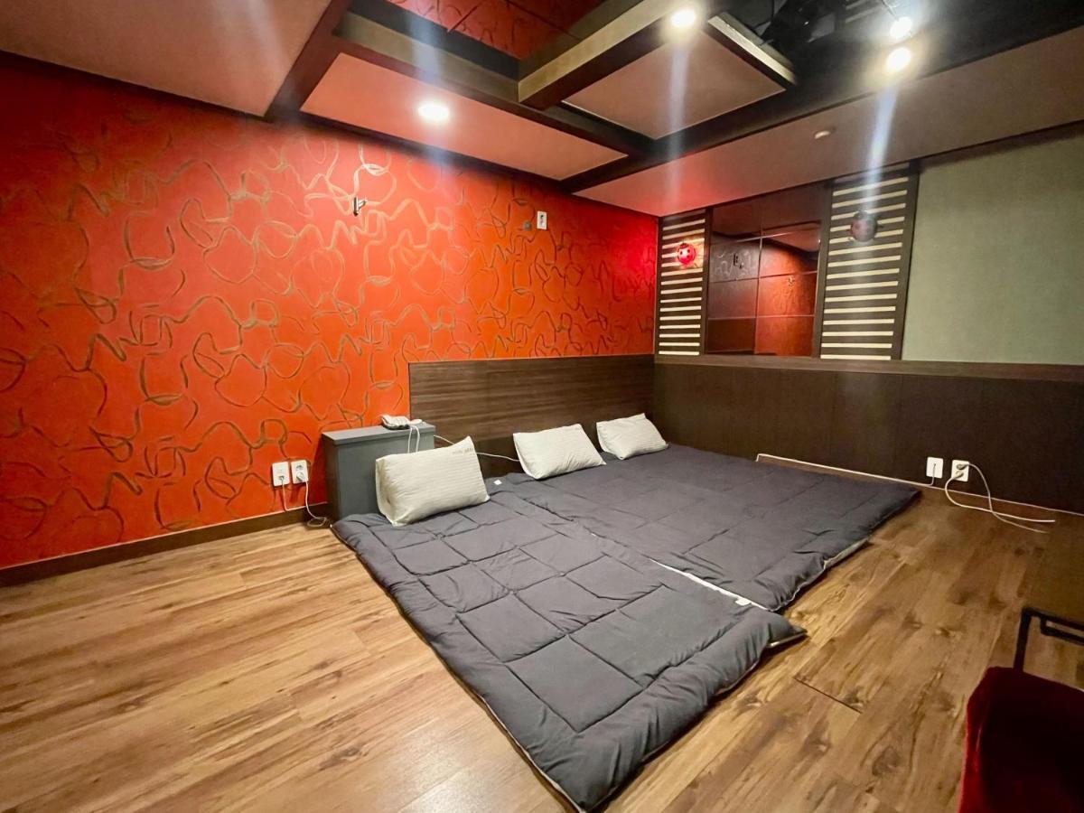 Mu Hotel Sasang Bagian luar foto