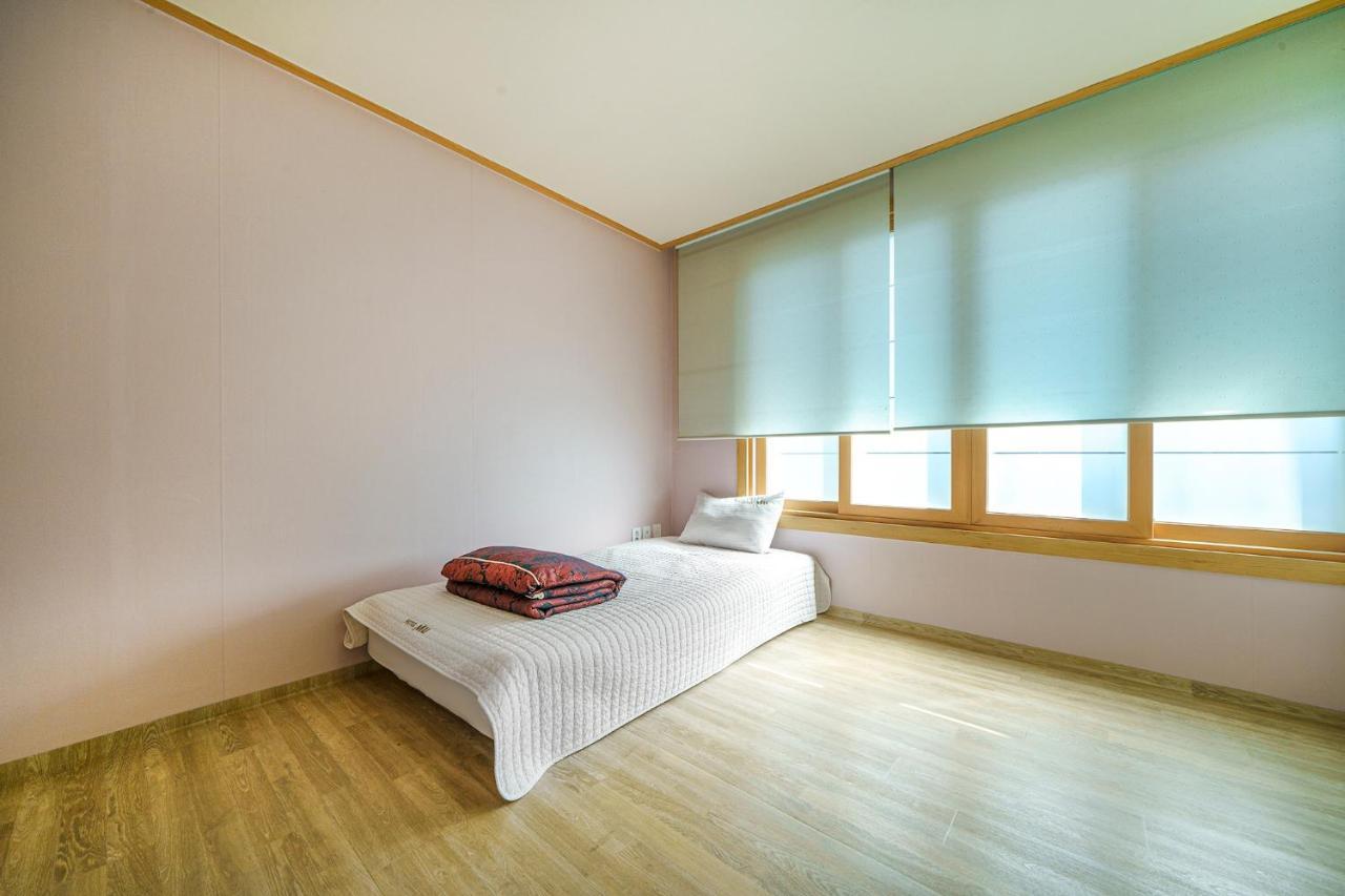 Mu Hotel Sasang Bagian luar foto